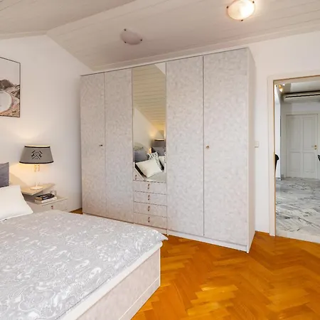 Sunfeather Apartman Duće