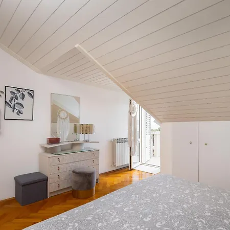 Apartman Sunfeather Duće