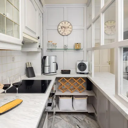Sunfeather Apartment Duce